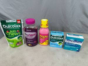 lot 31 image: Lot of Assorted Medication