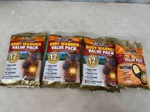 lot 49 image: Lot of Hot Hands Multi Packs