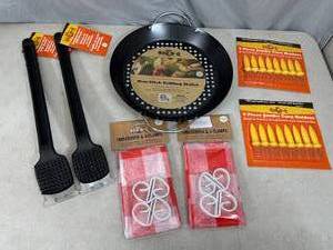 lot 62 image: Assorted BBQ Grilling Accessories