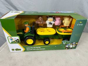lot 105 image: New John Deere Animal Sounds Hayride Toy
