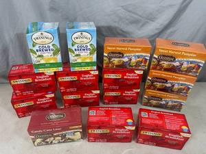 lot 120 image: Assorted Hot and Iced Teas