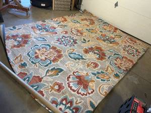 lot 4 image: New allen  roth Milano 8 X 10 ft Color IndoorOutdoor FloralBotanical Tropical Area Rug - Display Model with scuffs