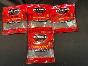 lot 47 image: S1 - Collection of 4 Jack Links Spicy Red Pepper Beef Jerky Packs