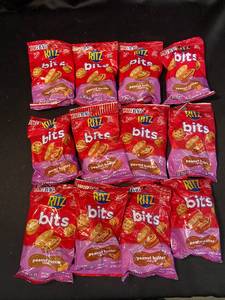 lot 185 image: X1 - 12 Bags of Ritz Bits Peanut Butter Sandwich Crackers