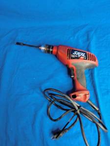 lot 10 image: Skil Drill