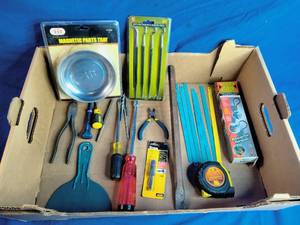 lot 57 image: Lot of Miscellaneous Tools