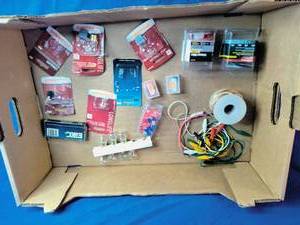 lot 58 image: Lot of Automotive Bulbs Fuses and Wires