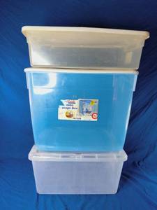 lot 71 image: 3 Storage Containers