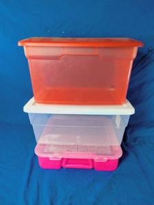 lot 72 image: 3 Storage Containers