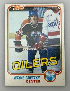 lot 24 image: 1981 TOPPS # 16 Wayne Gretzky Card