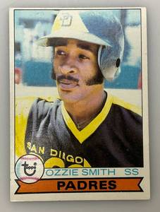 lot 45 image: 1979 Topps # 116 Ozzie Smith Rookie Card