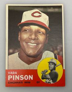 lot 54 image: 1963 Topps # 265 Vada Pinson Baseball Card