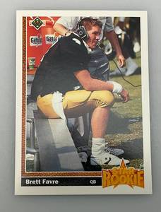 lot 81 image: 1991 Upper Deck # 13 Brett Favre Star Rookie Card