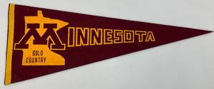 lot 90 image: Vintage Minnesota Gophers 12 x 30 Pennant