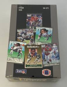 lot 102 image: 1991 Fleer Ultra Football Cards (Factory Sealed)
