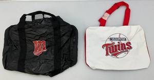 lot 119 image: Vintage 1980s Minnesota Twins Collectible Duffle Bags