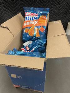 lot 12 image: Case of 8 Chex Mix Remix Buffalo Sandwich Flavor Snacks
