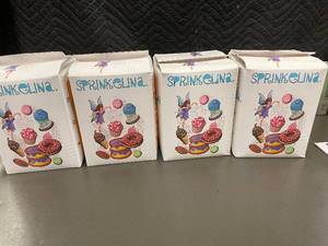 lot 439 image: Set of 4 Sprinkelina White Con AA Sugar Boxes - 8 lbs Each