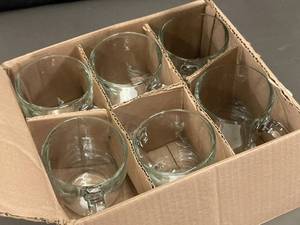 lot 36 image: Set of 6 Libbey Tapered Glass Mugs 15.5 oz