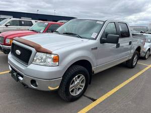 lot 13 image: 2006 Ford F-150 XLT Crew Cab 4x4