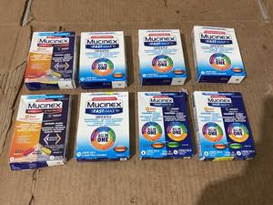 lot 260 image: LOT OF 8 Miscellaneous MUCINEX