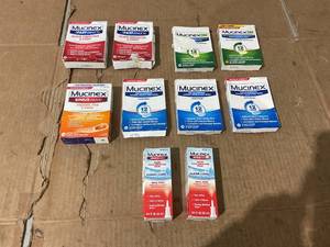 lot 261 image: LOT OF 10 Miscellaneous MUCINEX