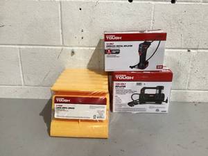 lot 521 image: LOT OF 3 Hyper Tough Tools