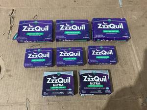 lot 269 image: LOT OF 8 Miscellaneous ZzzQuil