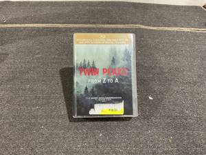 lot 222 image: Twin Peaks From Z to A (Blu-Ray)