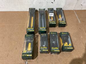 lot 311 image: LOT OF 8 Miscellaneous Caldwell AccuMax Items