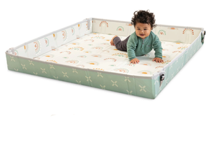 lot 184 image: Infantino Rainbow Foldable Soft Foam Mat, for Babies & Toddlers