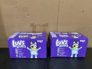 lot 731 image: LOT OF 2 Luvs Platinum Protection Baby Diapers Size 2, 104 Count