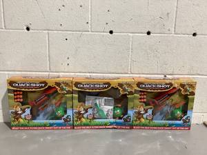 lot 545 image: LOT OF 3 Top Secret Toys Hovertech Quack-Shot Self-Flying Target Game