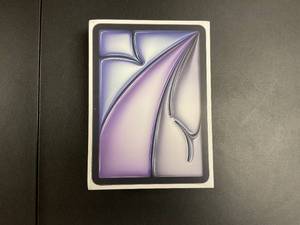 lot 3 image: Apple iPad Air 11-inch (M3) Wi-Fi 128GB MC9W4LLA