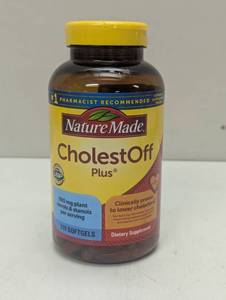 lot 113 image: Nature Made Cholestoff Plus, 210 Softgels