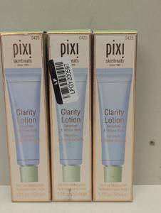 lot 72 image: 3 Pack - PIXI Skintreats Clarity Lotion Oil-Free Moisturizer - 1.7 fl. oz.  50 ml x 3 (5.1 fl oz)