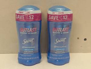 lot 33 image: 4 - Pack Secret Outlast Xtend Completely Clean Clear Gel Antiperspirant & Deodorant