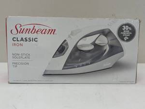 lot 193 image: Sunbeam 1200W Classic Iron with Precision Tip and Anti-Calc Technology