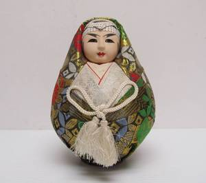 lot 155 image: Very Nice Vintage Japanese Daruma Doll