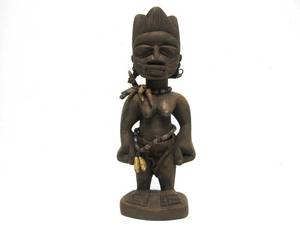 lot 162 image: Wonderful Old Vintage Yoruba Ibeji Figure
