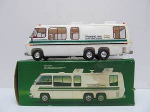 lot 170 image: Vintage 1978 HESS Training Van wOriginal Box