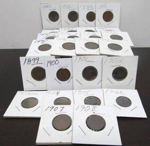 lot 178 image: 26 Original US Indian Head Pennies 1880-1908