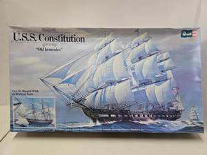 lot 48 image: NOS Unbuilt Revell USS CONSTITUTION Large Ship Model Kit