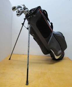lot 12 image: Very Nice Set of CALLAWAY Apex Golf Clubs - Iron Set