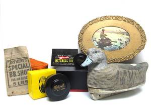 lot 18 image: Group of Vintage Hunting & Fishing Items - Duck Decoy Fishing Reels etc