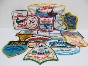 lot 22 image: Collection of Vintage MUSKY Fishing Tournament etc Patches