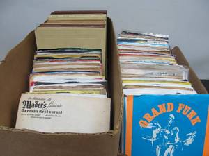 lot 37 image: LARGE Lot of Vintage Vinyl 45 Records wSleeves