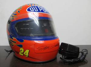 lot 73 image: Very Cool LARGE Life-Size JEFF GORDON Racing Helmet RadioCD Player
