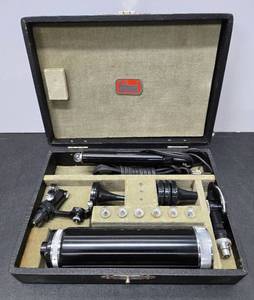 lot 228 image: Like-New or New Vintage US Military Medical Otoscope