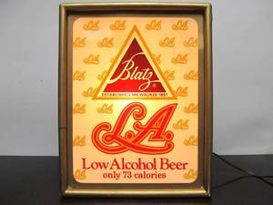 lot 253 image: Working Vintage BLATZ L.A. (Low Alcohol) Lighted Beer Sign